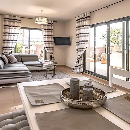 Belmor Apartment *